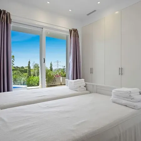 Villa Amazing In Marbella! *